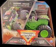 Load image into Gallery viewer, Monster Jam 1:43 (Rev &amp; Roar) Trucks
